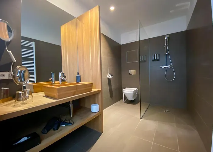 Blackhome I Contactless Check-in Апарт-готель