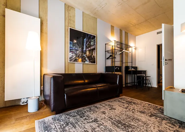 Blackhome I Contactless Check-in 4* Грац