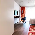 Blackhome I Contactless Check-in
