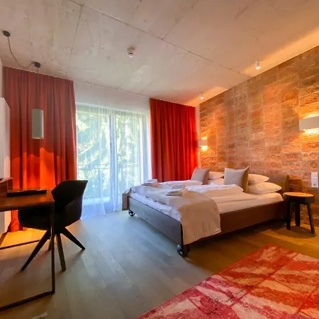 Blackhome I Contactless Check-in