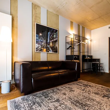 Blackhome I Contactless Check-in 4* Graz