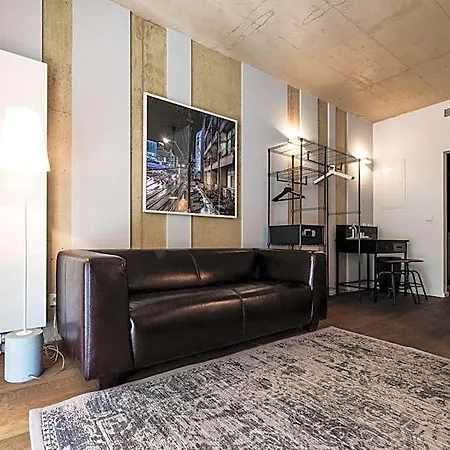 Blackhome I Contactless Check-in 4* Graz