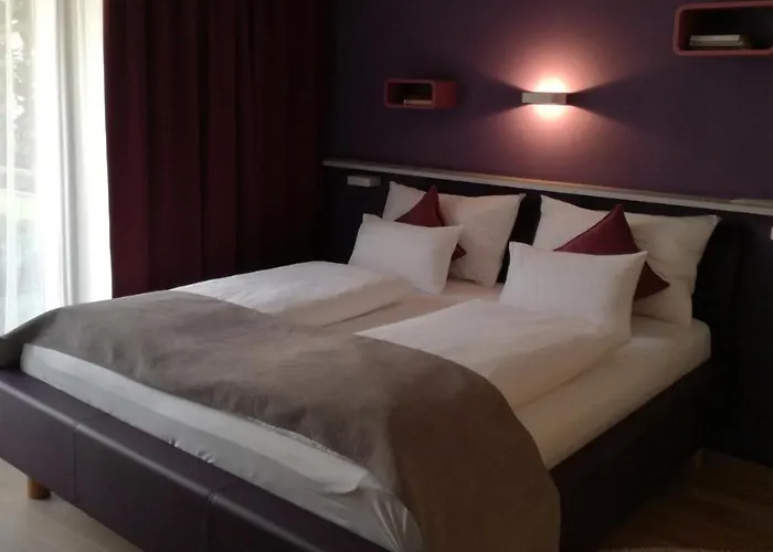 Blackhome I Contactless Check-in