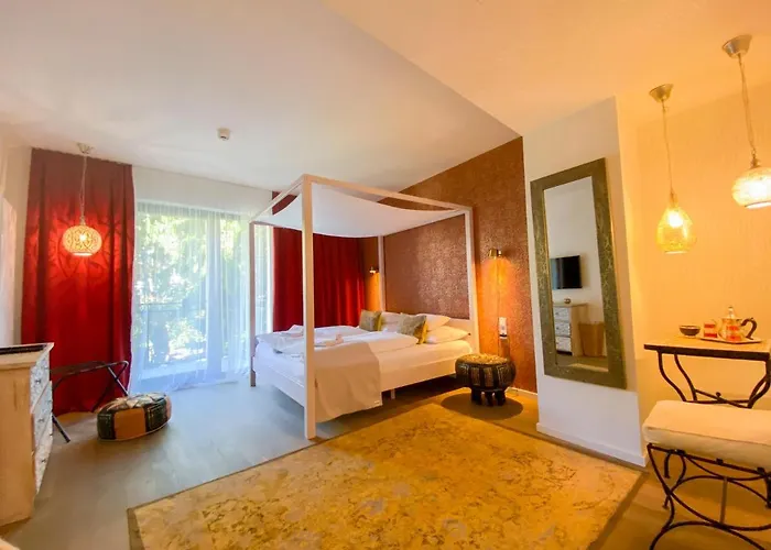 Blackhome I Contactless Check-in Apartahotel Graz