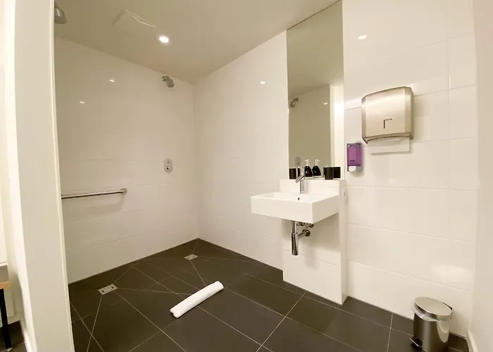 Blackhome I Contactless Check-in Apart-hotel 4*