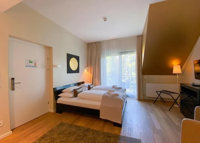 Blackhome I Contactless Check-in 4* Graz