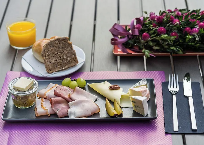 Apart-hotel Blackhome I Contactless Check-in 4*