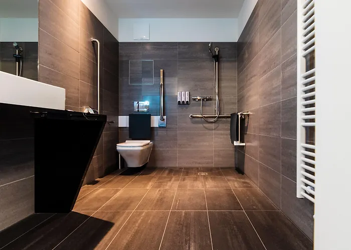 Blackhome I Contactless Check-in Apart-hotel